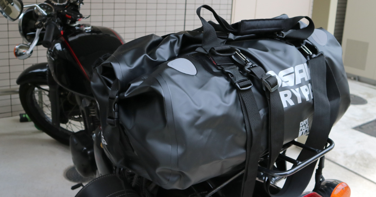 バイクシートバッグ 防水 軽量 完全防水 シートバッグ　ブラック　50L